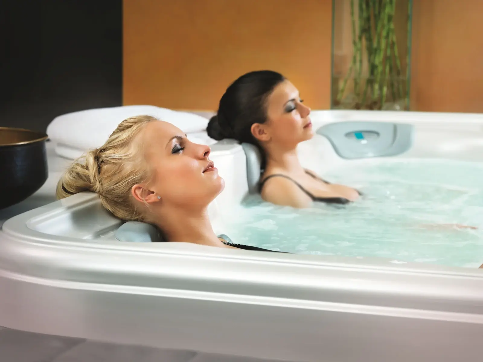 Whirlpool Ausstellung Willich Bresserhof